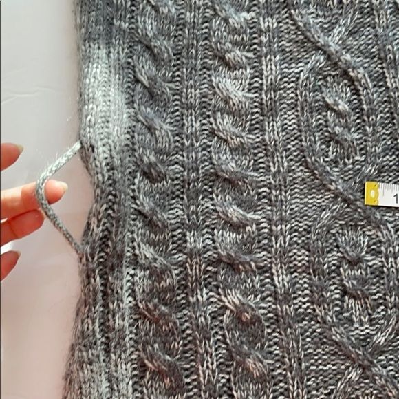 American Rag Cie gray off shoulder sweater tunic - Picture 10 of 12